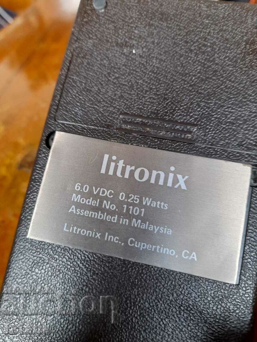 Vechiul calculator Litronix - 6 Vechiul calculator Litronix - 6