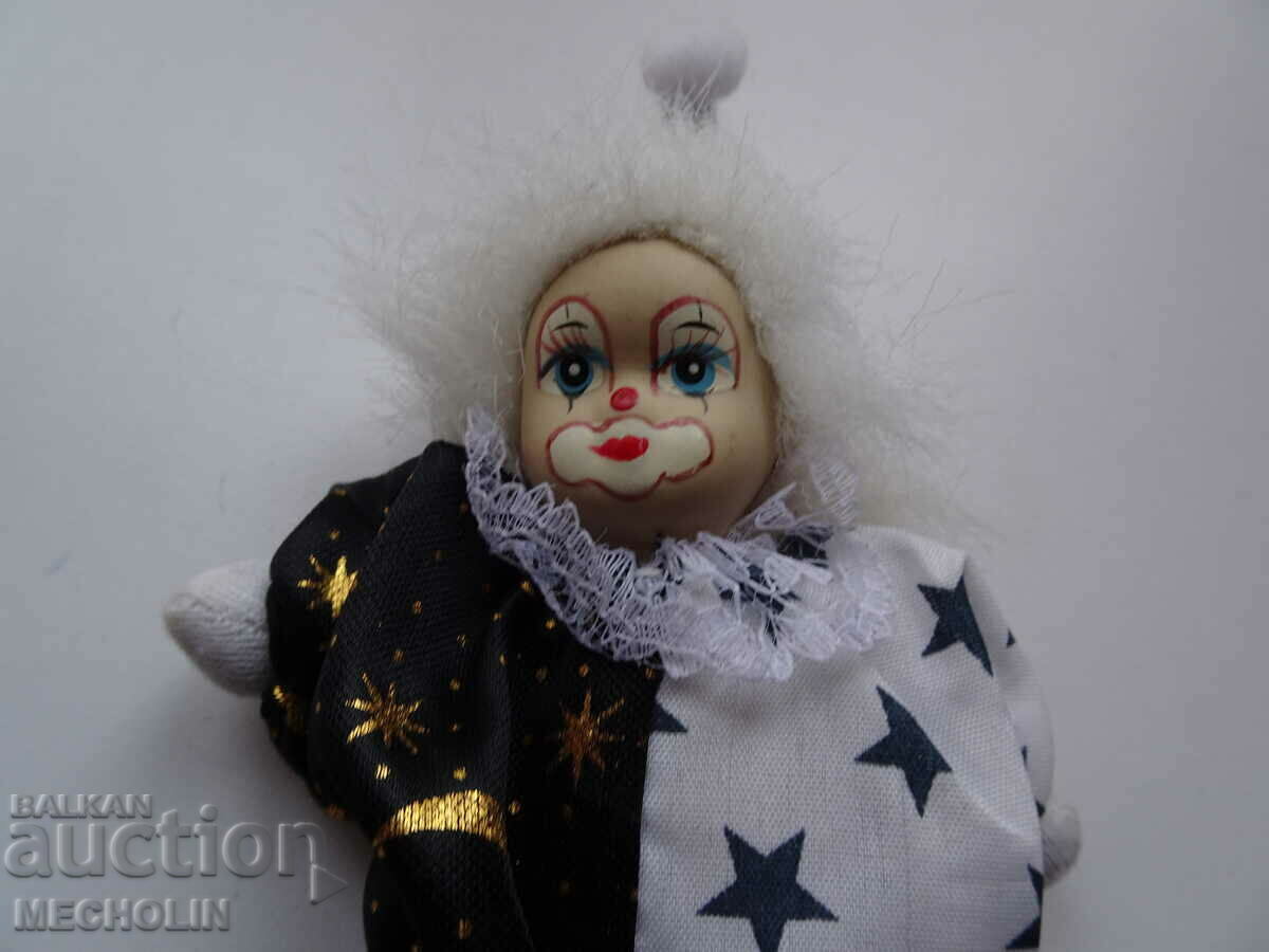COLLECTIBLE CLOWN DOLL 1 with price 10.00 BGN | € 5.11 COLLECTIBLE CLOWN DOLL 1 with price 10.00 BGN | € 5.11