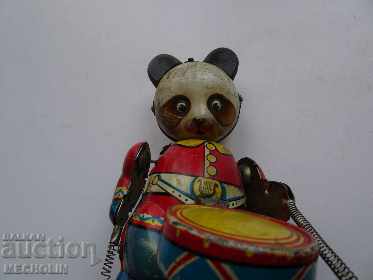 COLLECTIBLE METAL TOY DRUMMER with price 30.00 BGN | € 15.34 COLLECTIBLE METAL TOY DRUMMER with price 30.00 BGN | € 15.34