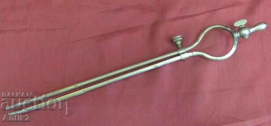 19th century Medical Instrument bronze with price 100.00 BGN | € 51.13 19th century Medical Instrument bronze with price 100.00 BGN | € 51.13