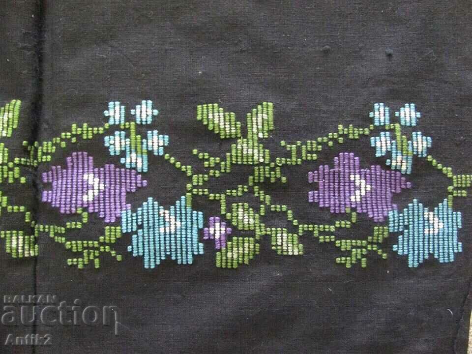 Auction 19th Century Folk Art Costume Apron Auction 19th Century Folk Art Costume Apron