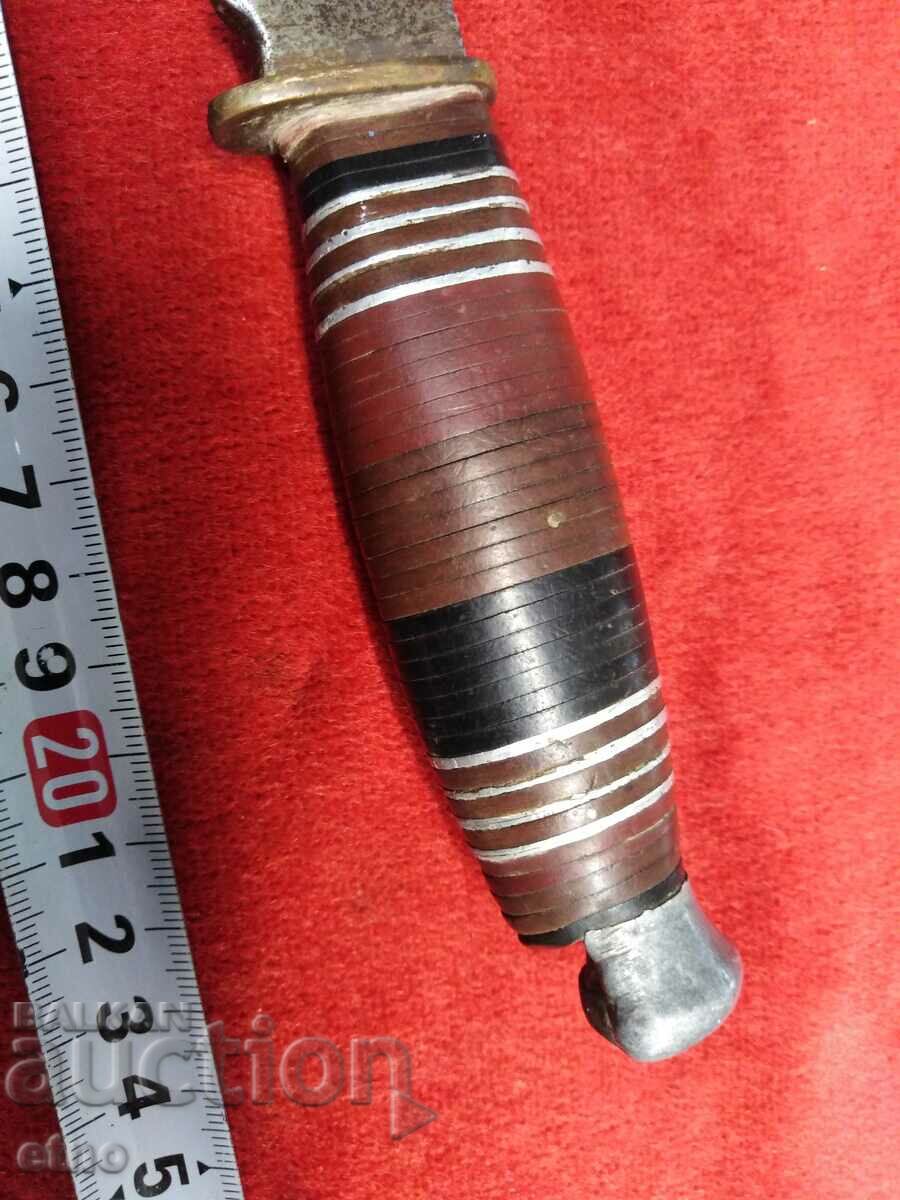 OLD KNIFE - 5 OLD KNIFE - 5