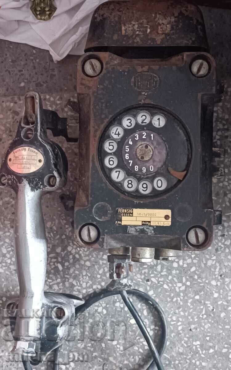 Телефон за бункер