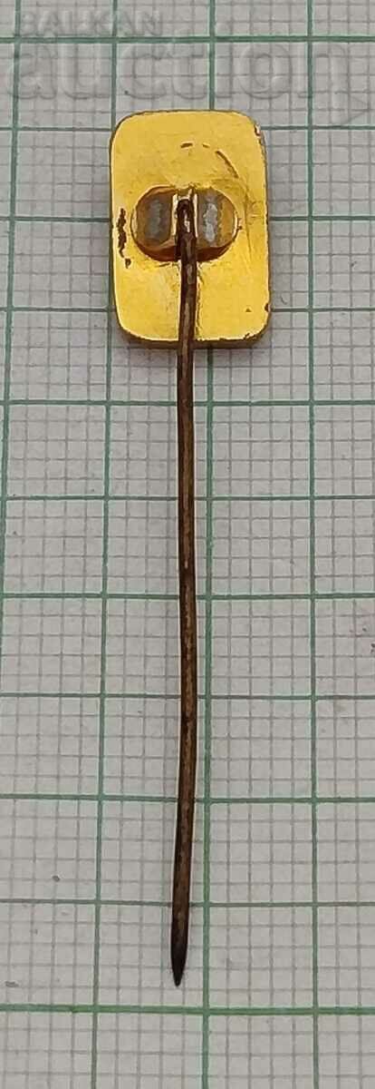 BASKETBALL BADGE with price 1.00 BGN | € 0.51