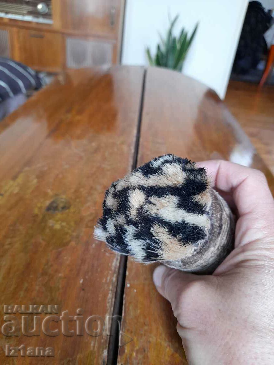 Auction  An old shaving brush