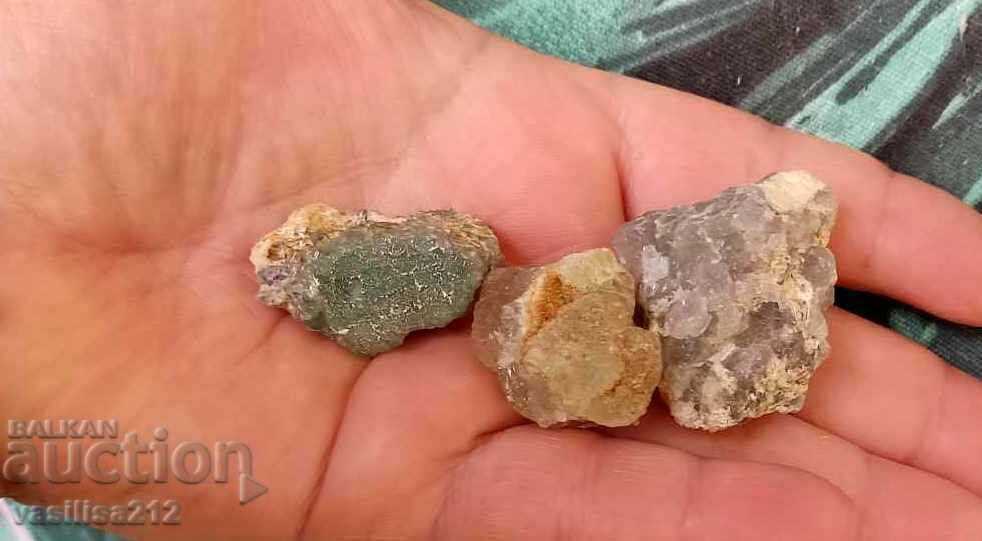 3 buc fluorit, Mikhalkovo