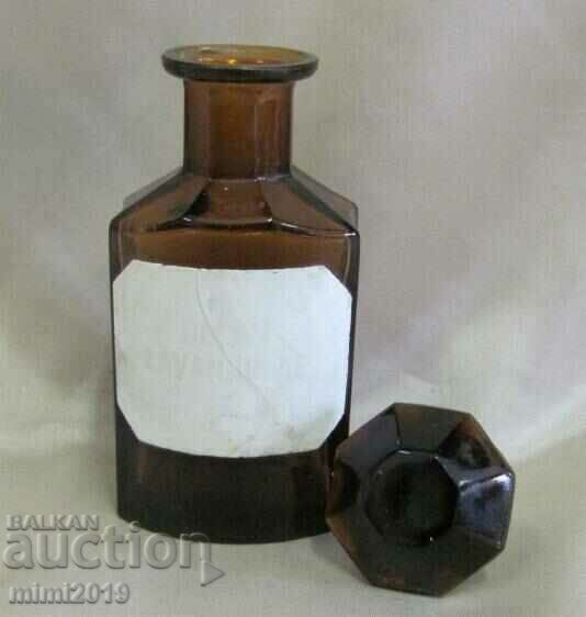 Auction  Vintich Pharmacy Medical Glass Bottle