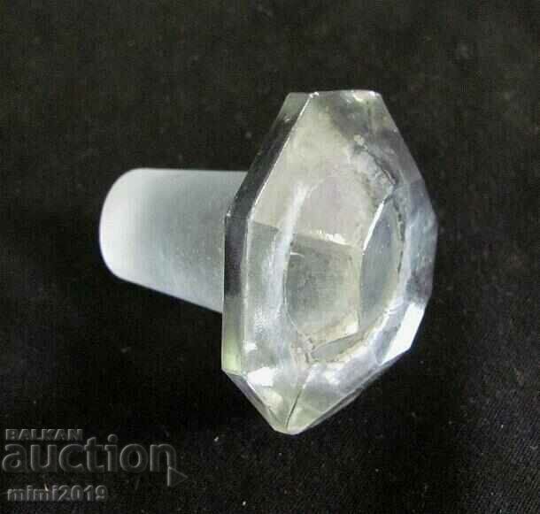 Delivery of Vintich Pharmacy Medical Glass Bottle