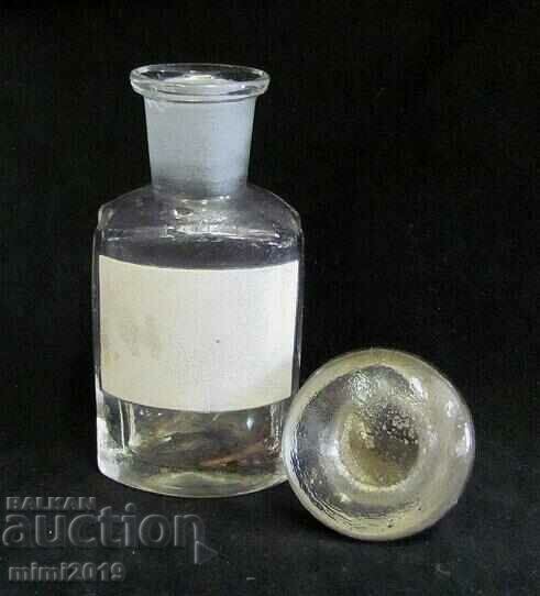 Vintich Pharmacy Medical Glass Bottle with price 16.00 BGN | € 8.18 Vintich Pharmacy Medical Glass Bottle with price 16.00 BGN | € 8.18