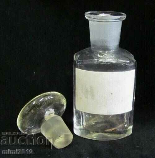 Auction Vintich Pharmacy Medical Glass Bottle Auction Vintich Pharmacy Medical Glass Bottle