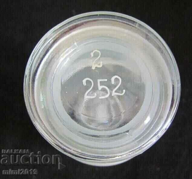 Delivery of Vintich Pharmacy Medical Glass Bottle Delivery of Vintich Pharmacy Medical Glass Bottle