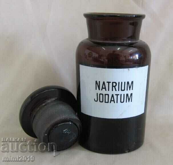 Delivery of Vintich Pharmacy Medical Glass Bottle Delivery of Vintich Pharmacy Medical Glass Bottle