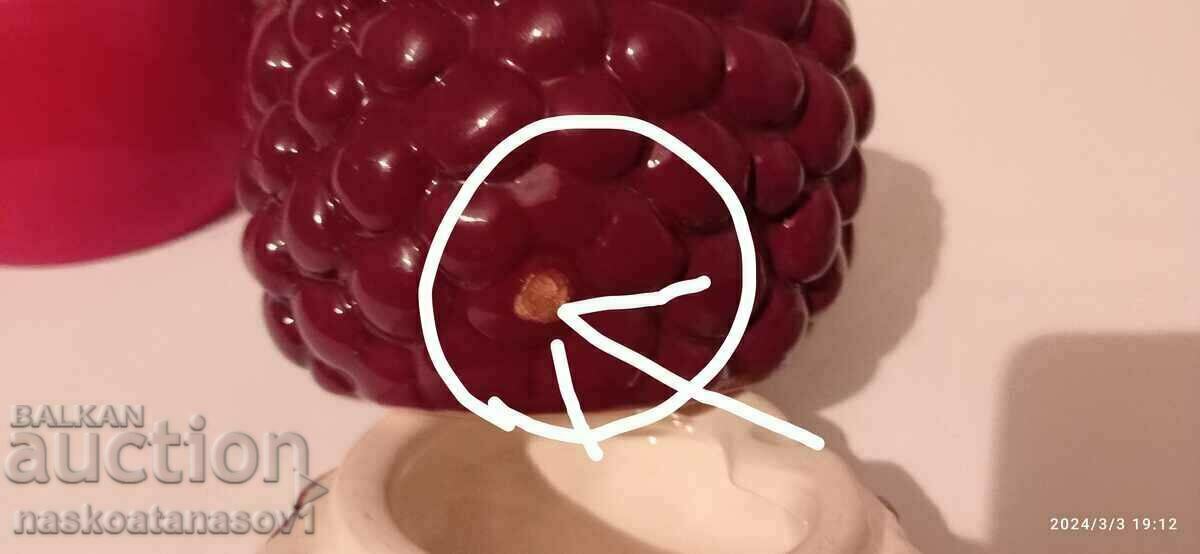 Porcelain sugar bowls - 5 Porcelain sugar bowls - 5