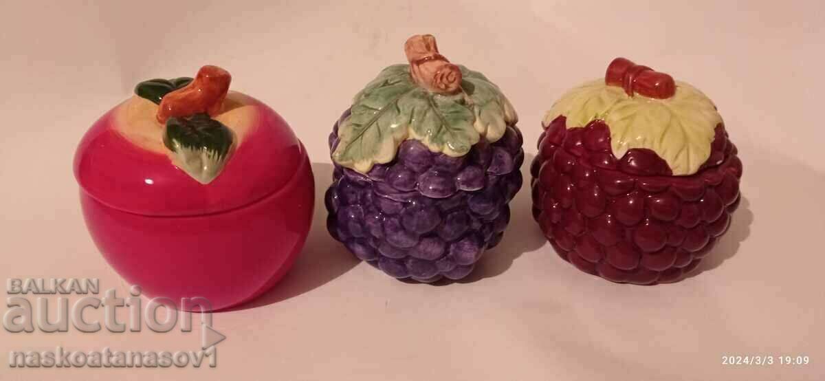 Porcelain sugar bowls - 7 Porcelain sugar bowls - 7