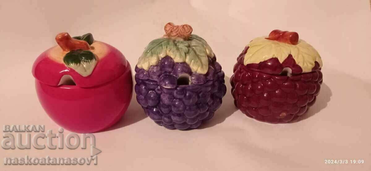 Boluri de porțelan pentru zahăr