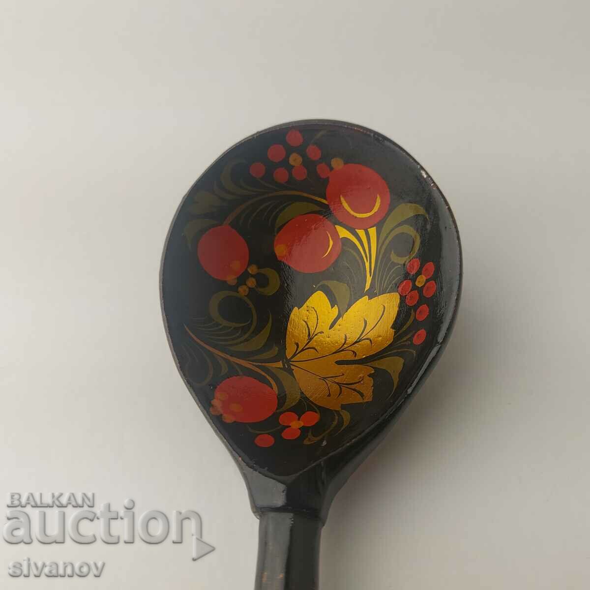 Auction Old painted wooden spoon #5510 Auction Old painted wooden spoon #5510