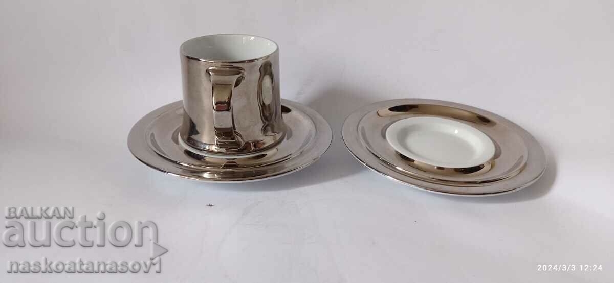 Auction Porcelain coffee mug Auction Porcelain coffee mug