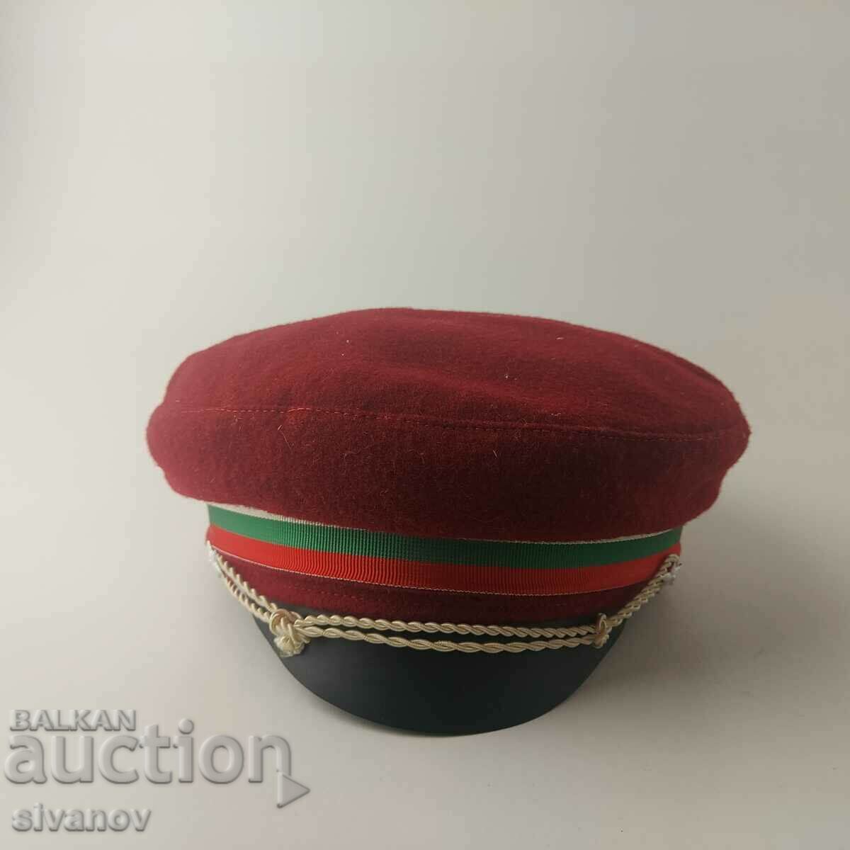 Стара ученическа шапка размер 57 #5512