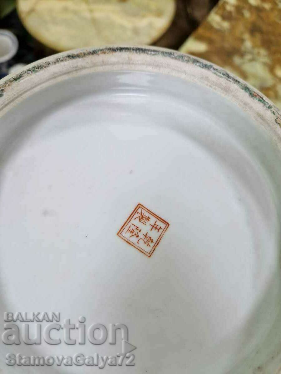 A lovely large antique Chinese porcelain vase - 7