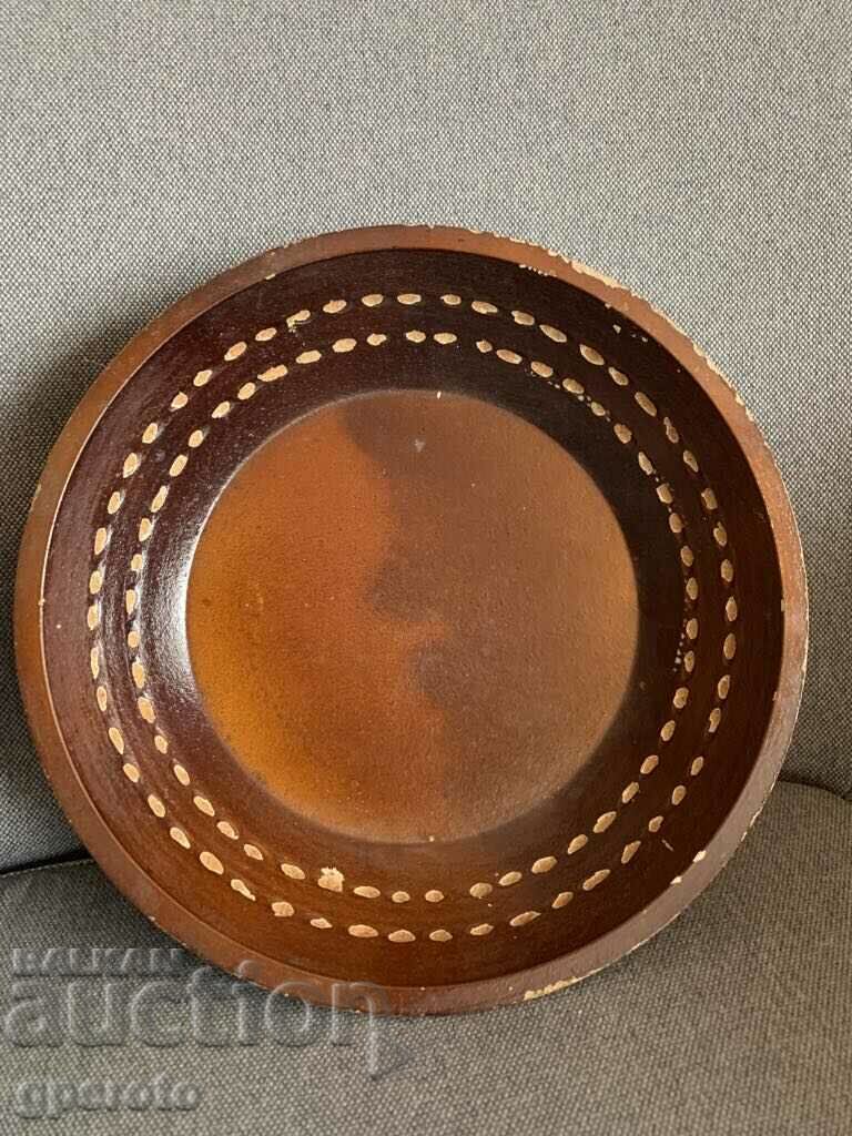 Interesting wooden ethnic fruit bowl