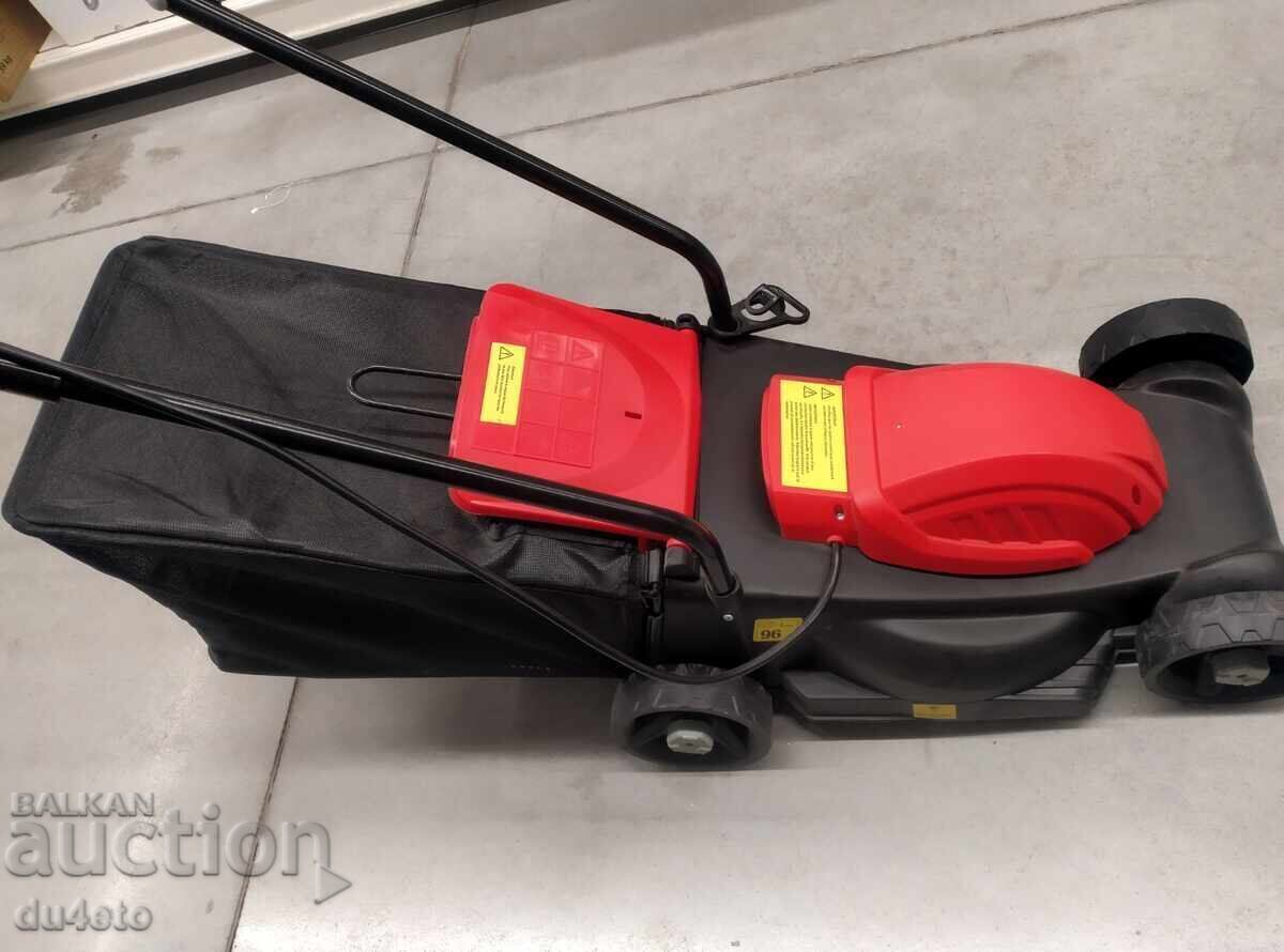 Licitație Mașină de tuns iarba electrică E 300 1000 W, 300 mm 28 l. coş