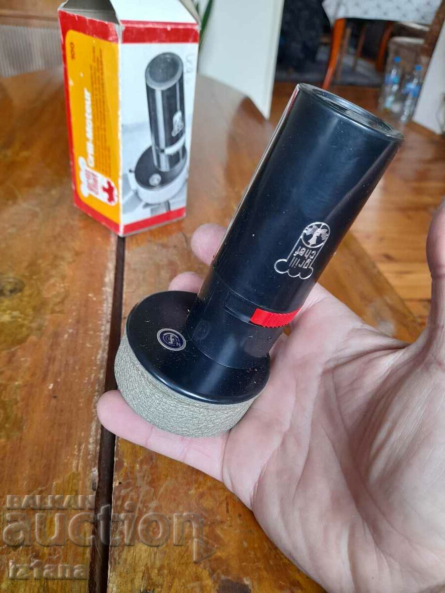 Delivery of Old grill motor Delivery of Old grill motor