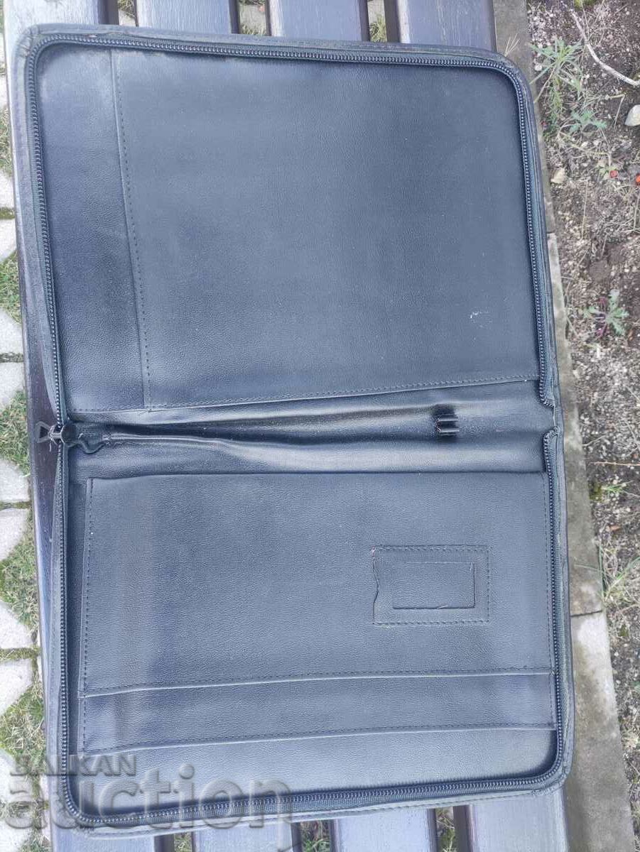 Document Folder V Atomic Block March '89 - 6