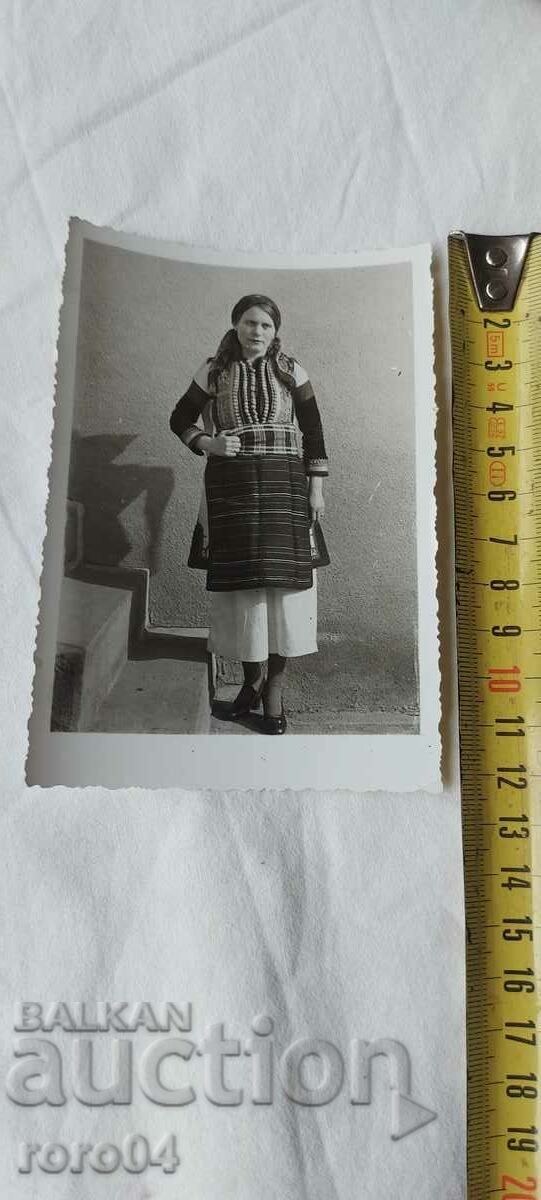 Auction  MACEDONIAN COSTUME - 1940