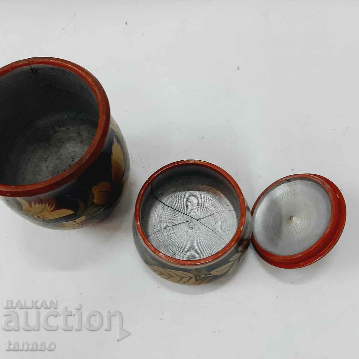 Auction  Russian wooden cup and box Khokhloma(5.4)