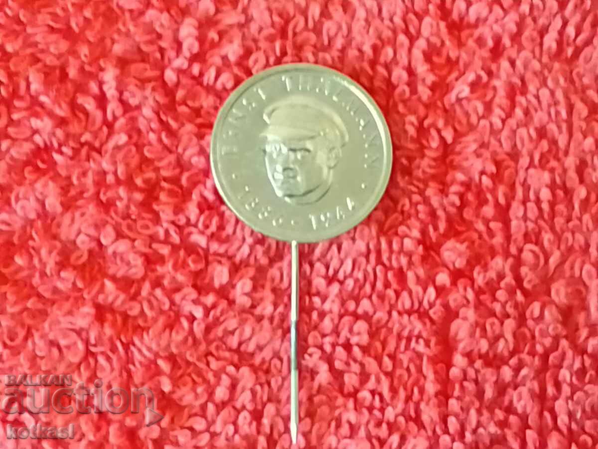 Delivery of Old social metal badge pin ERNST THALMANN 1886-1944 Ernst Delivery of Old social metal badge pin ERNST THALMANN 1886-1944 Ernst