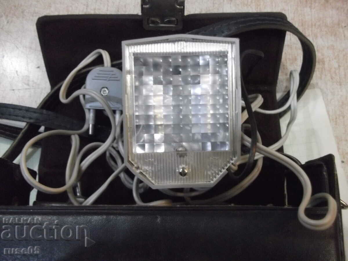Flash "Seagull" for camera Soviet working with price 20.00 BGN | € 10.23 Flash "Seagull" for camera Soviet working with price 20.00 BGN | € 10.23