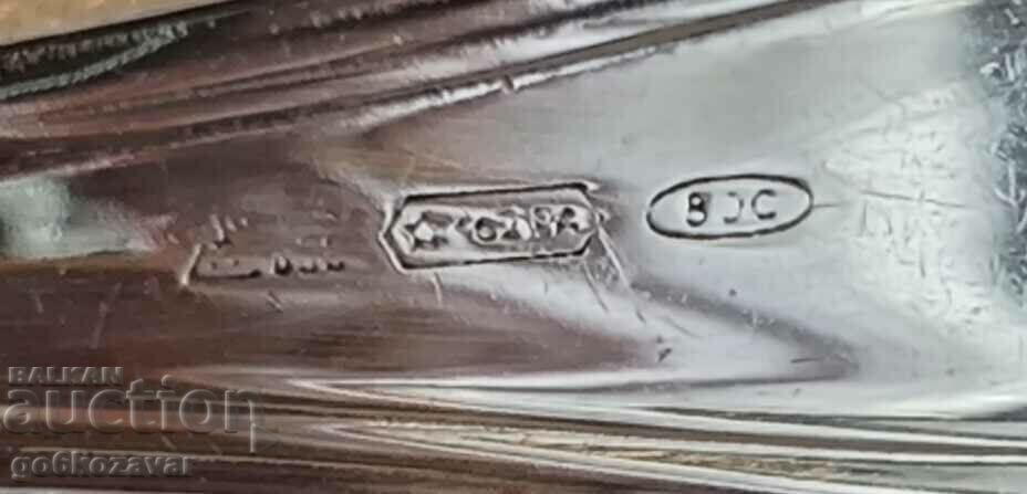 Livrarea Lingură de argint, ceai cafea desert. Folosește colecția!