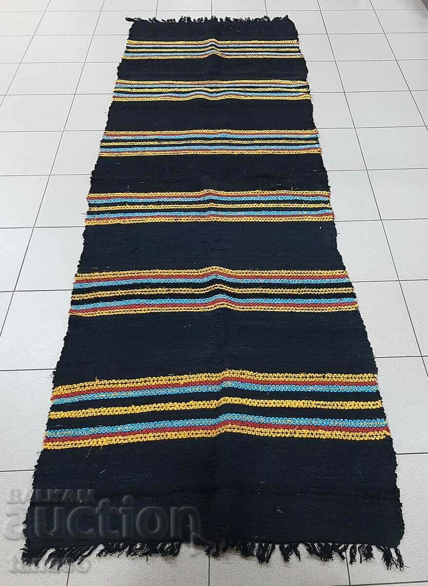 Ethnic wool woven rug 2.80m (1.1) Ethnic wool woven rug 2.80m (1.1)