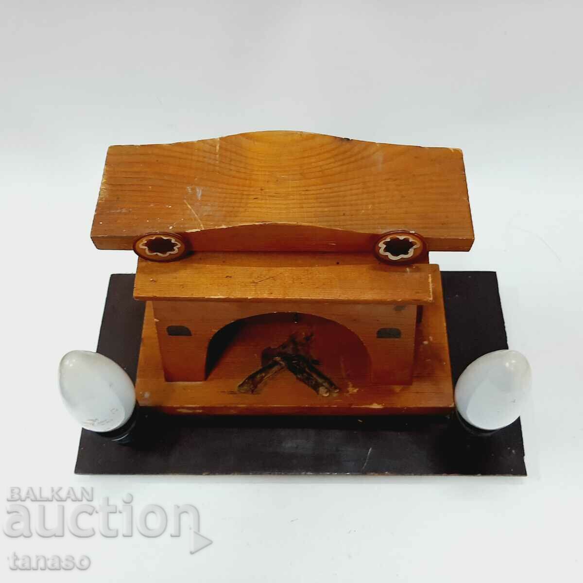 Old ethnic table lamp - household hearth (5.2) with price 50.00 BGN | € 25.56 Old ethnic table lamp - household hearth (5.2) with price 50.00 BGN | € 25.56