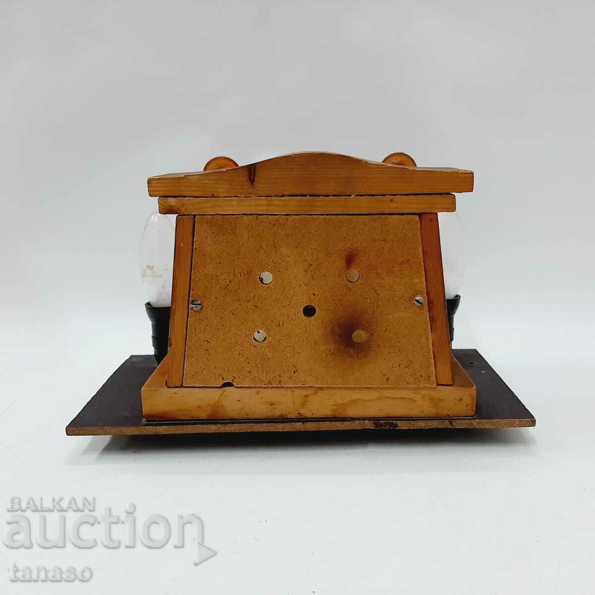 Delivery of Old ethnic table lamp - household hearth (5.2) Delivery of Old ethnic table lamp - household hearth (5.2)