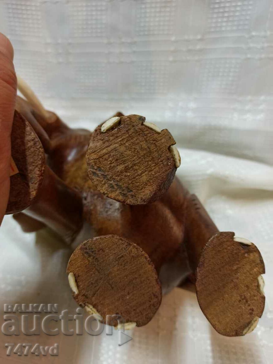 MASSIVE LARGE PLASTIC ELEPHANT - 6