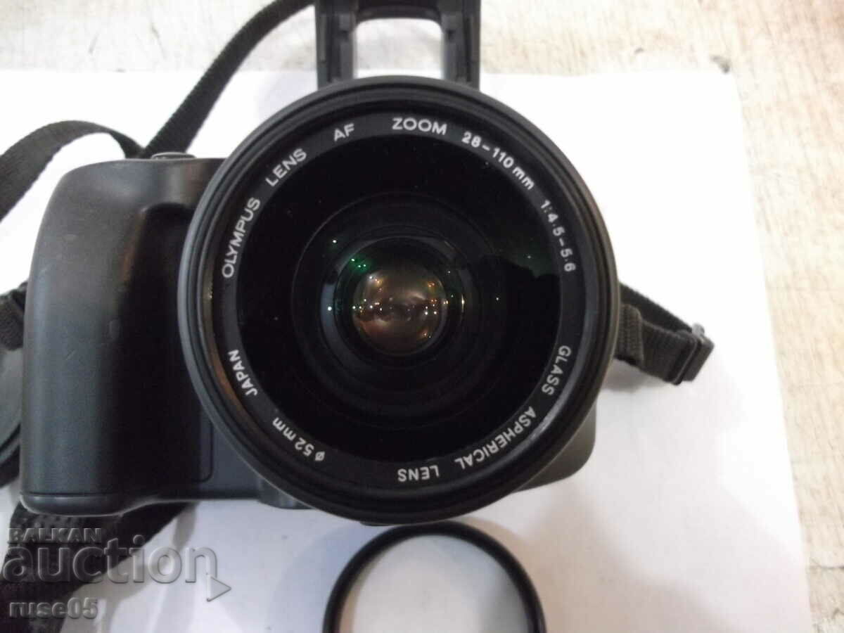 Auction  Camera "OLYMPUS - is-10" working