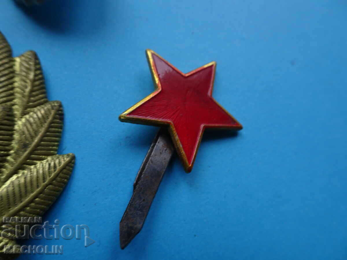 Delivery of COLLECTIBLE old SOC COCKARDS Delivery of COLLECTIBLE old SOC COCKARDS