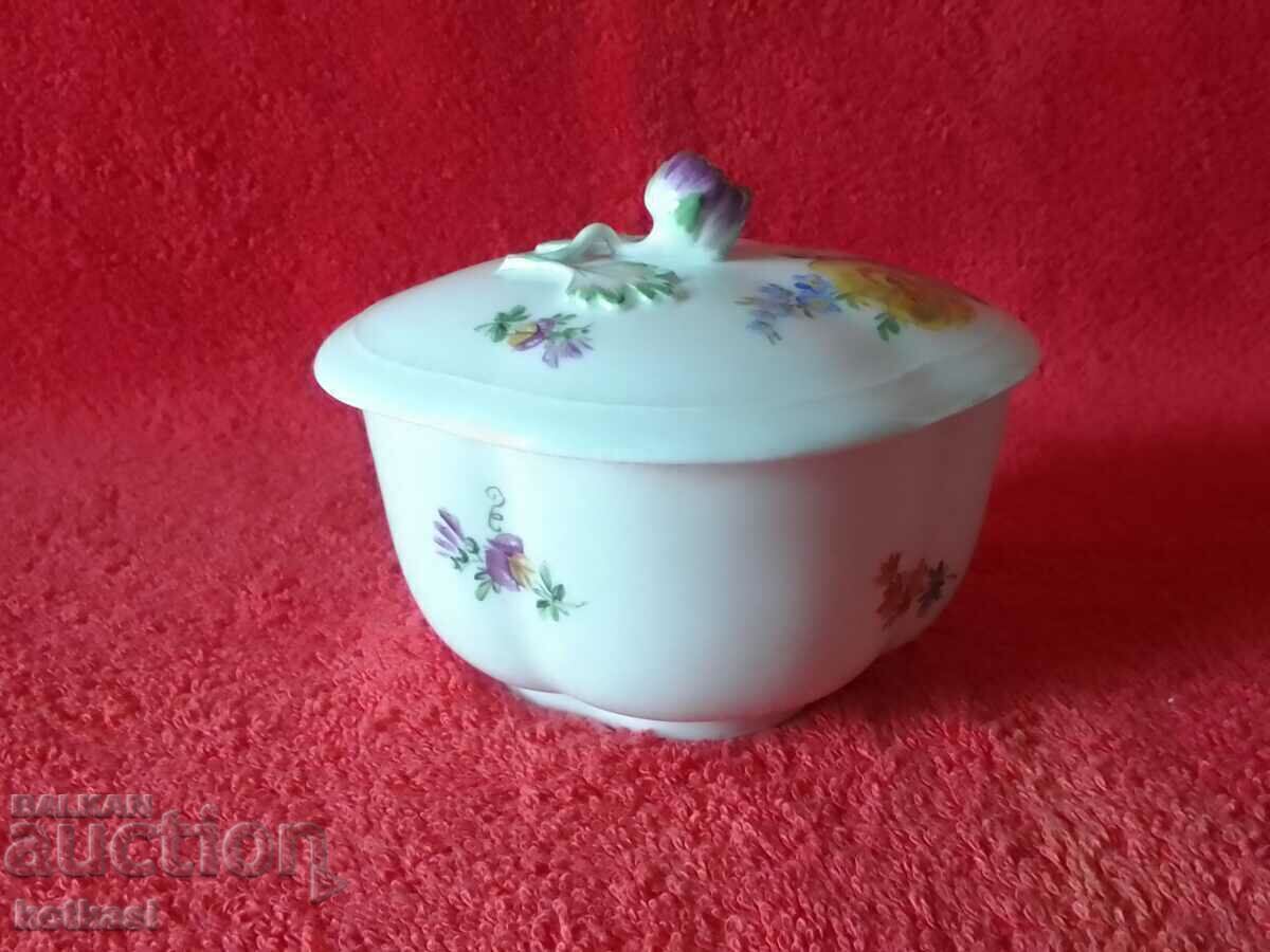 Auction Old porcelain bowl Germany flowers Meissen Meissen Auction Old porcelain bowl Germany flowers Meissen Meissen
