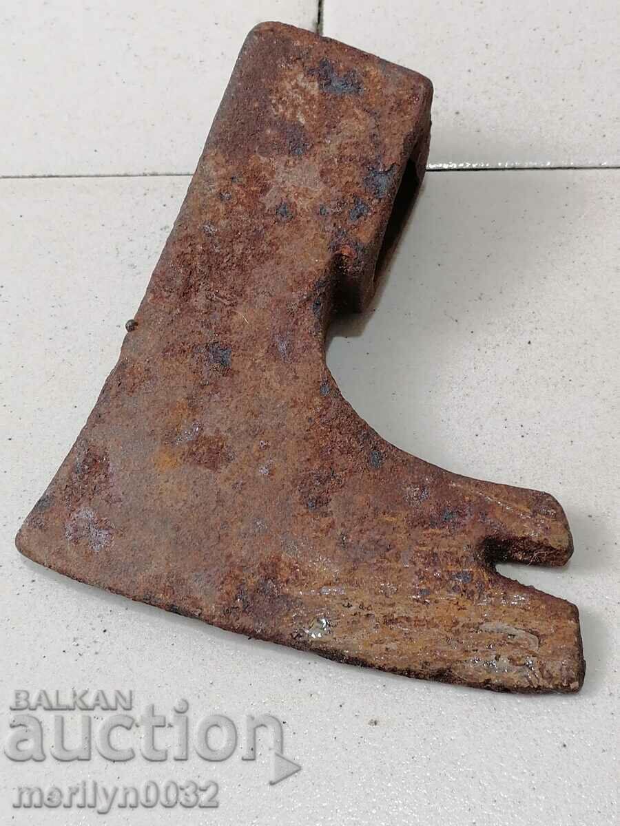 Old ax ax tool wrought iron - 7 Old ax ax tool wrought iron - 7