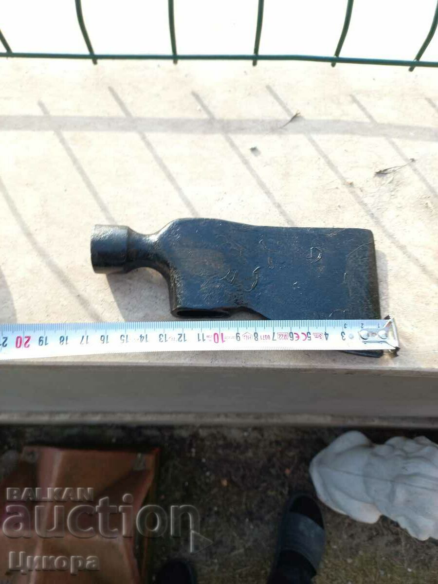 OLD AX HAMMER SEAL with price 80.00 BGN | € 40.90 OLD AX HAMMER SEAL with price 80.00 BGN | € 40.90
