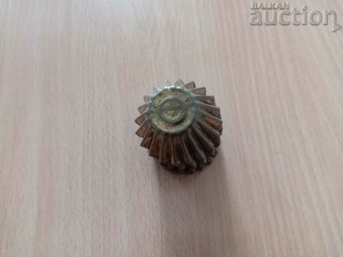 vintage cake tins with price 21.00 BGN | € 10.74 vintage cake tins with price 21.00 BGN | € 10.74