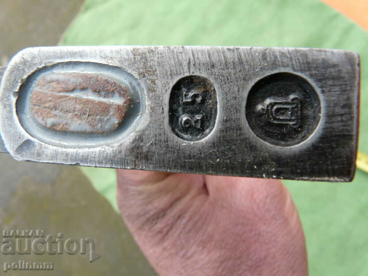 Auction Old German hammer - 246 Auction Old German hammer - 246