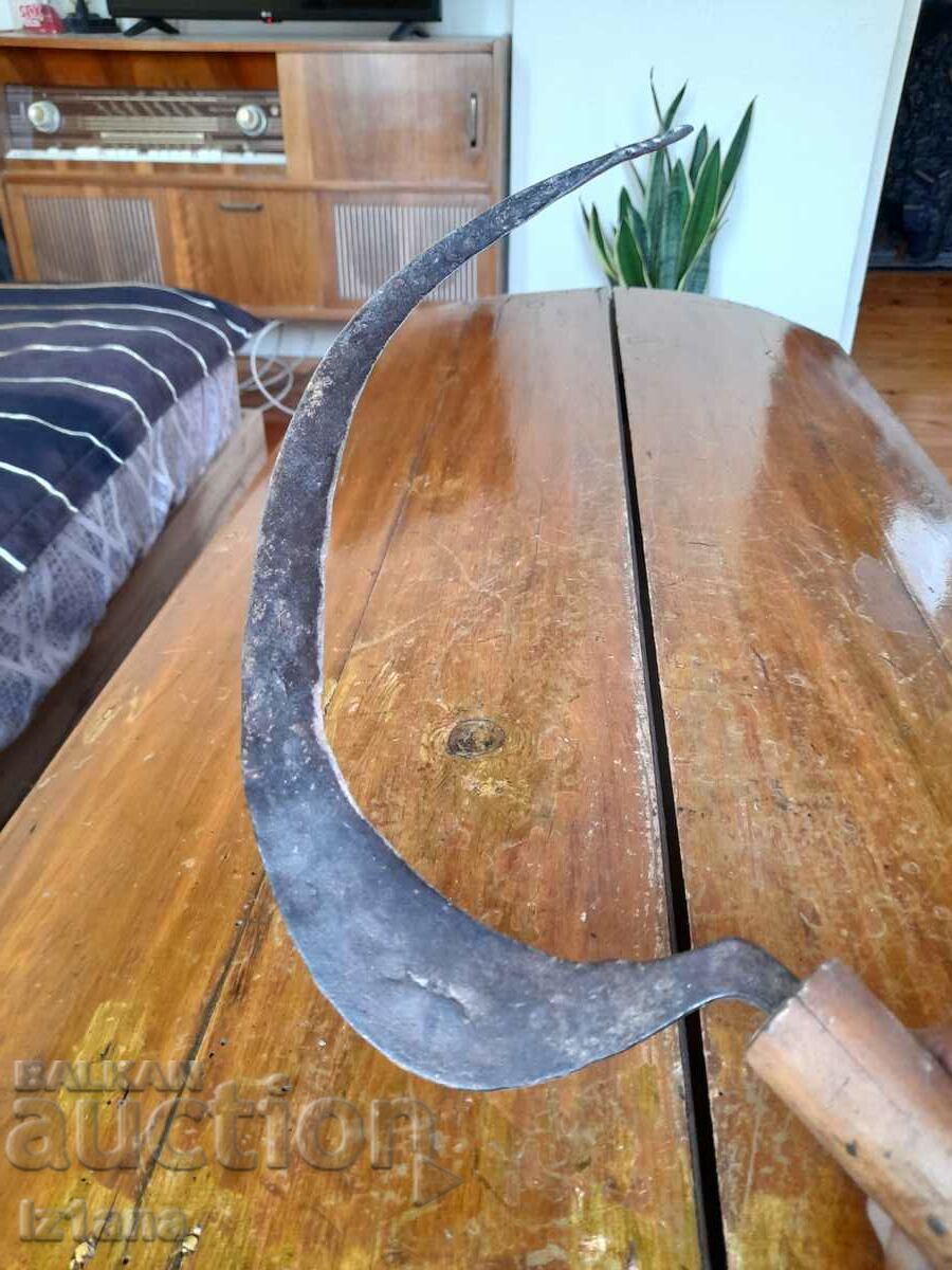 Delivery of Old sickle Delivery of Old sickle