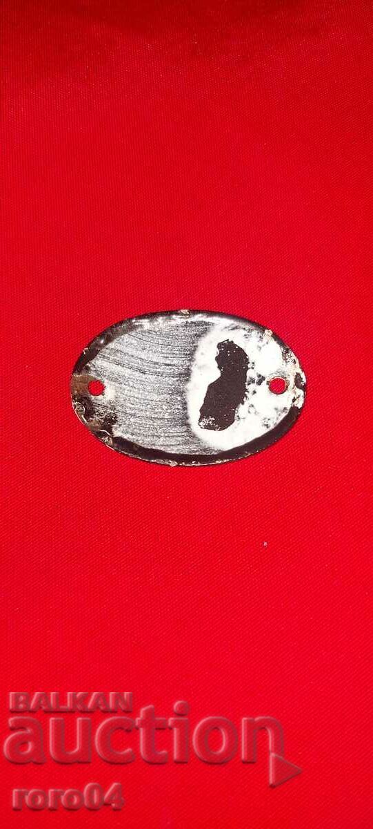 Auction  PLATE - PLATE - OLD ENAMEL