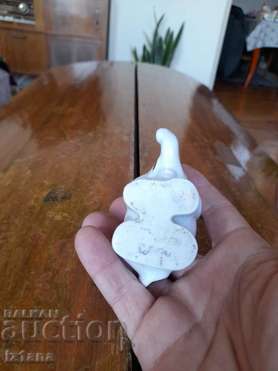 Old porcelain ashtray Elephant - 6 Old porcelain ashtray Elephant - 6