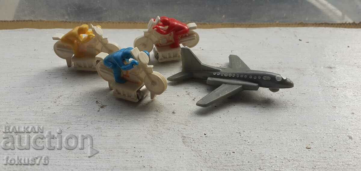 Lot of miniature toy bikes and airplane with price 29.00 BGN | € 14.83 Lot of miniature toy bikes and airplane with price 29.00 BGN | € 14.83