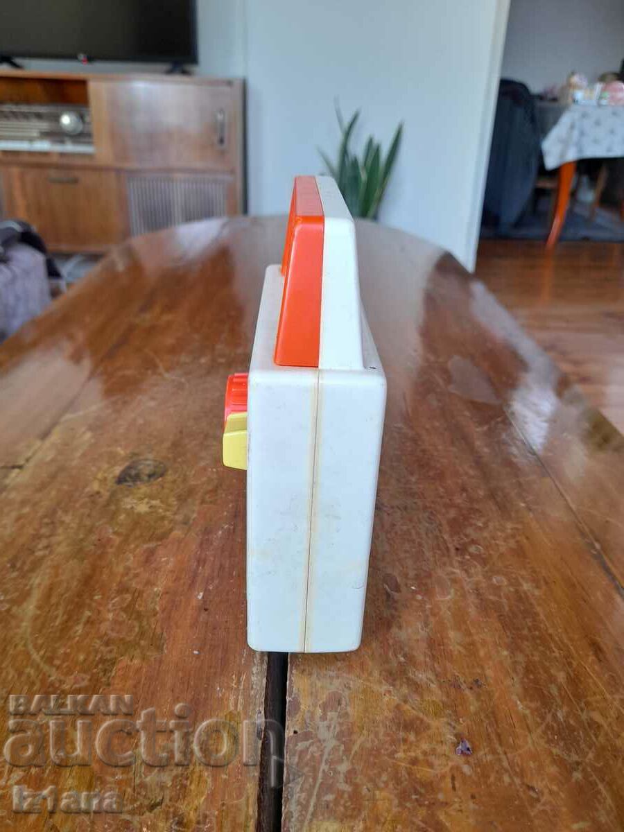 Old Fisher Price musical toy - 6 Old Fisher Price musical toy - 6