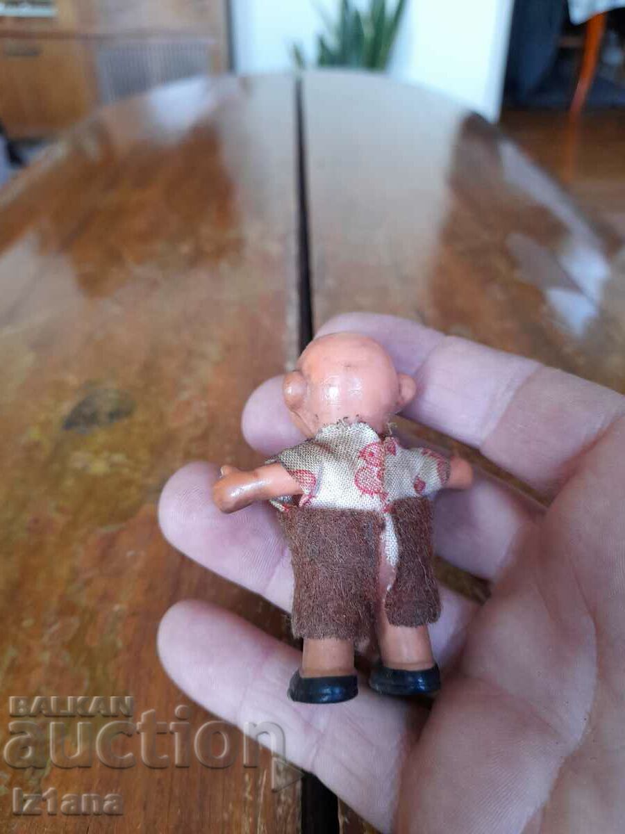 Delivery of Old figurine, toy hedgehog Delivery of Old figurine, toy hedgehog