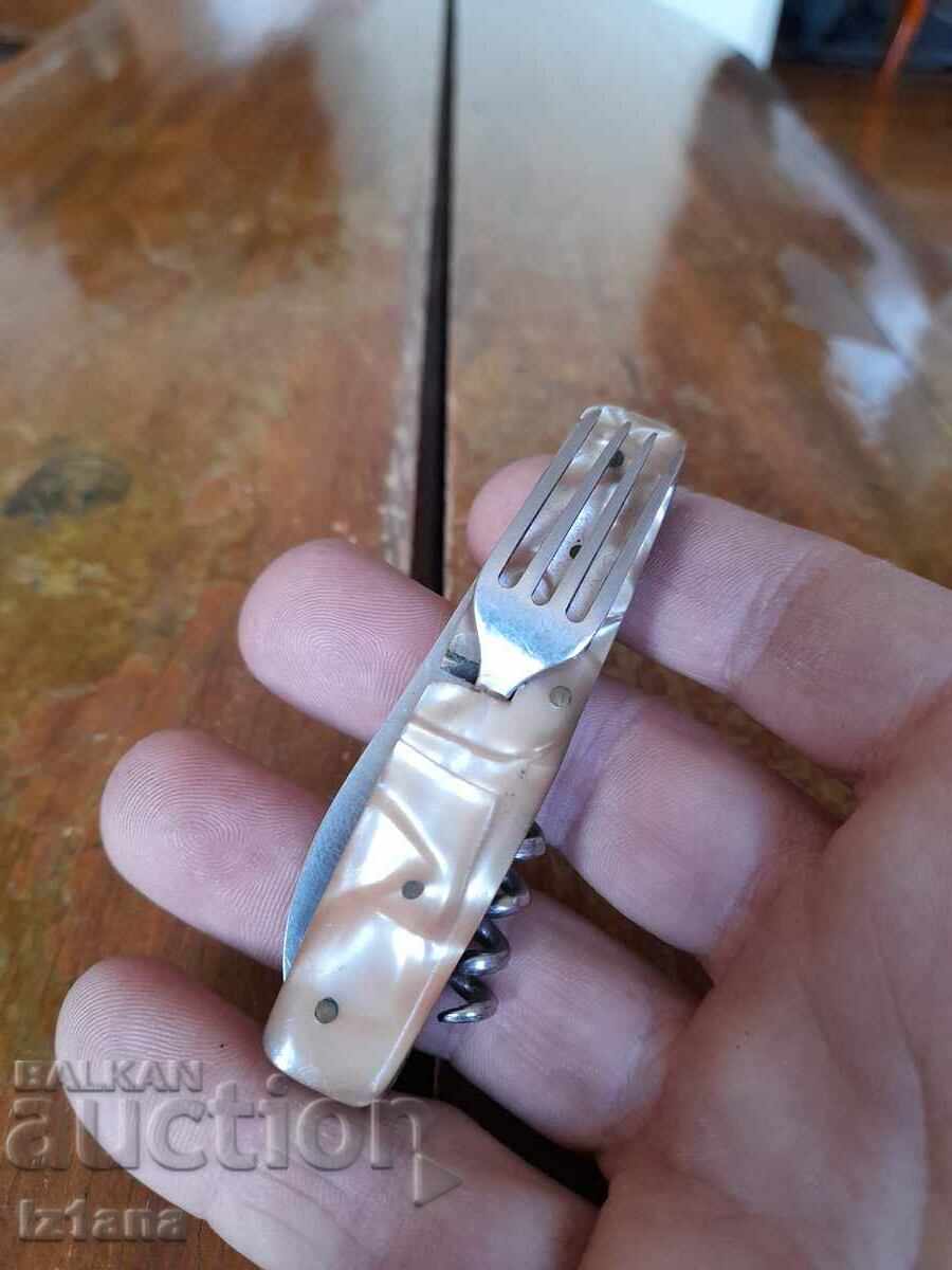 Old pocket knife, blade, blade with price 32.00 BGN | € 16.36 Old pocket knife, blade, blade with price 32.00 BGN | € 16.36